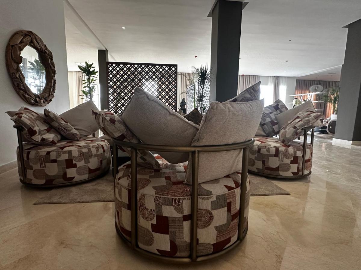 Hotel Playa Del Pacha 4*